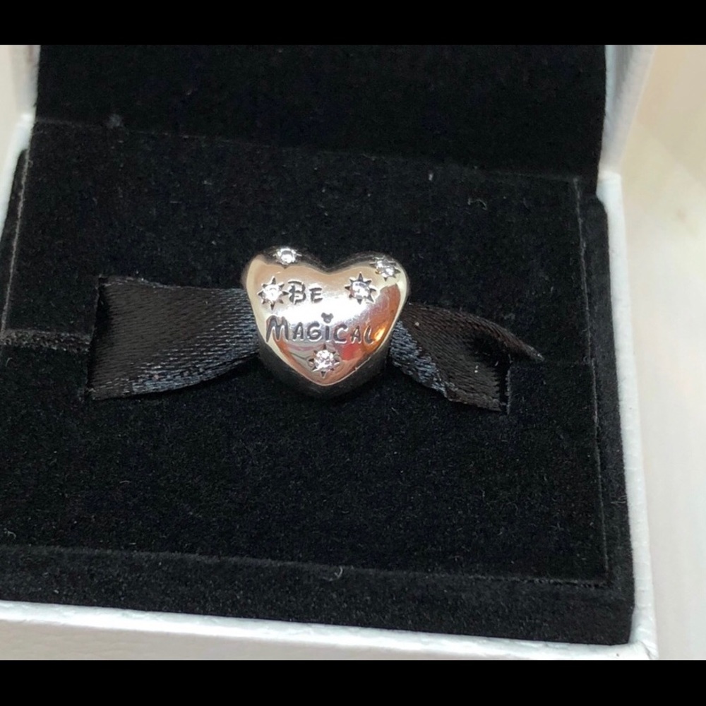 PANDORA CHARM - Picture 3 of 11